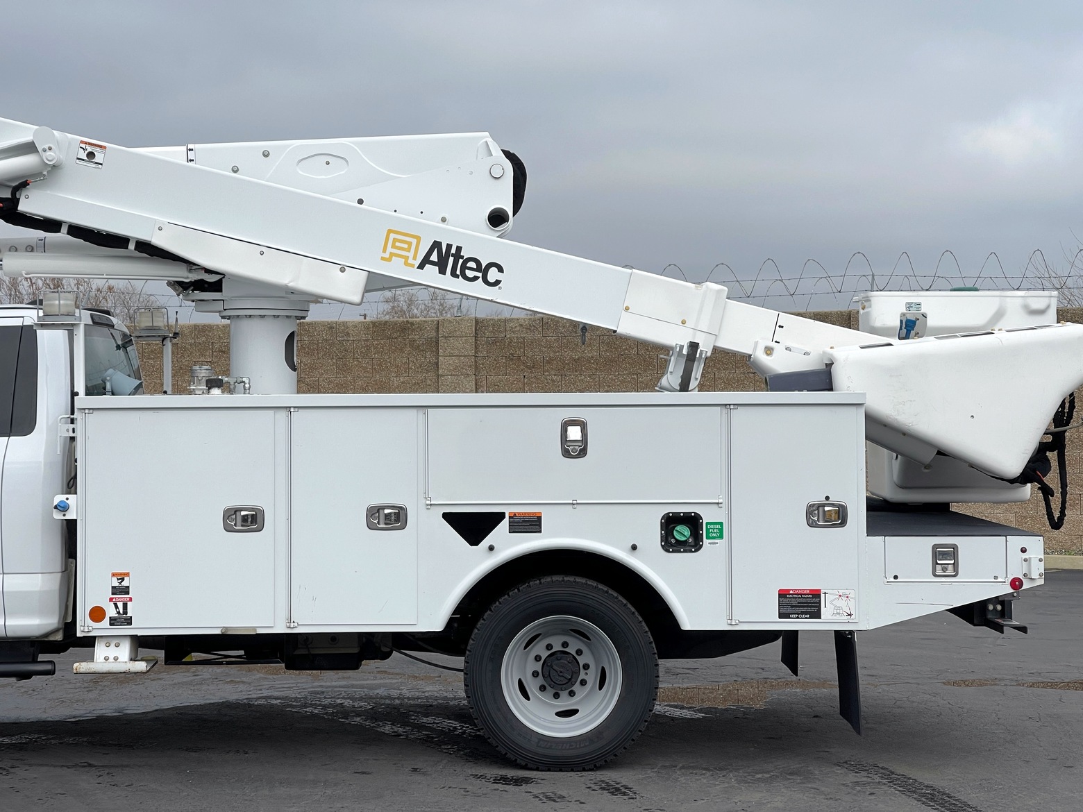 2021 Ford F600 4x4 Altec AT41M Articulating Bucket Truck For Sale